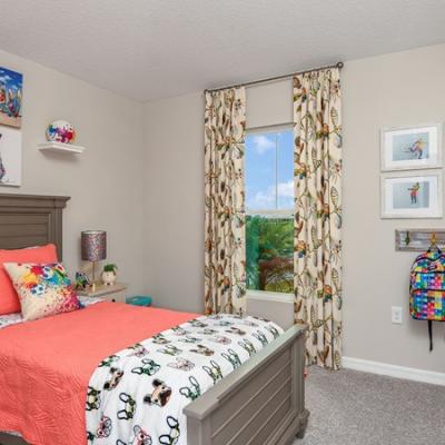 Riverstone, Lakeland guest bedroom