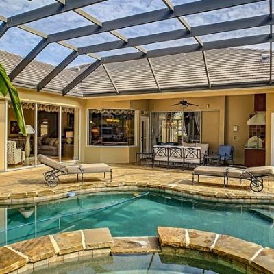Clearwater single family home with pool