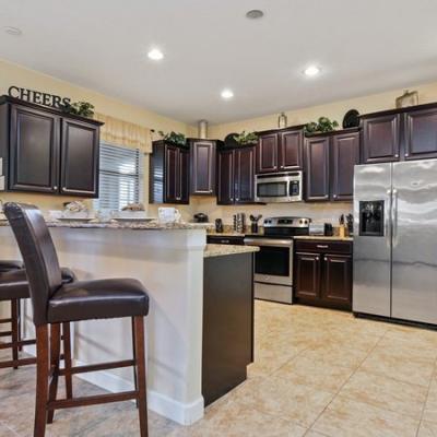 Fully equipped kitchen Retreat At ChampionsGate 
